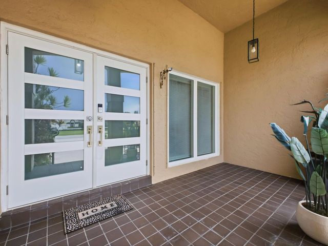 4 of 28 - 2158 Portland Avenue, Wellington, FL