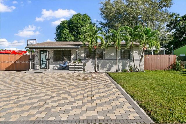 3311 Nw 171st Street, Miami Gardens