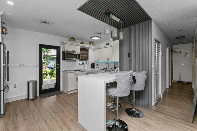 5 of 32 - 3311 Nw 171st Street, Miami Gardens, FL