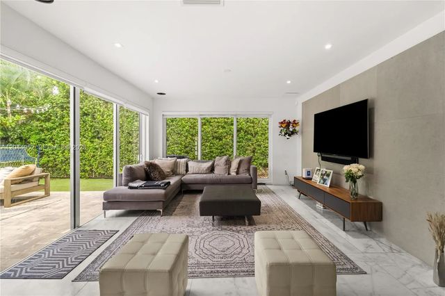 4 of 24 - 721 Bird Road, Coral Gables, FL