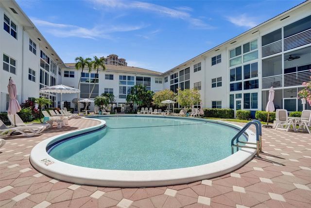 1461 S Ocean Boulevard #303, Lauderdale-By-The-Sea