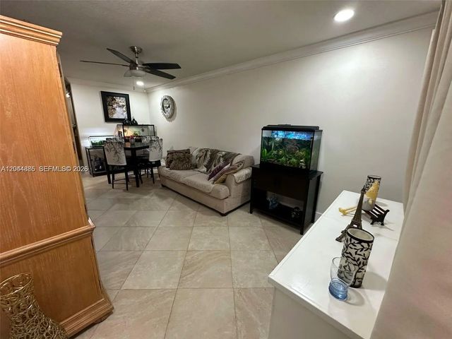 5 of 7 - 11537 Sw 6th Street, Sweetwater, FL