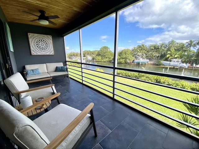 342 Southwind Drive #205, North Palm Beach