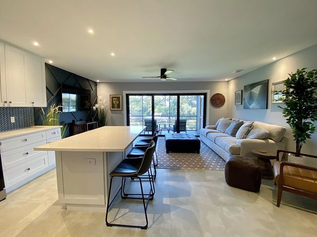 2 of 23 - 342 Southwind Drive #205, North Palm Beach, FL