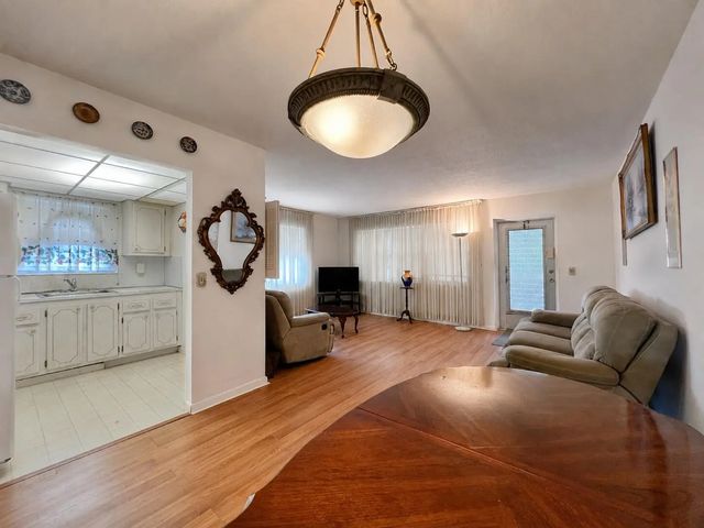 2 of 14 - 229 Dorchester J, West Palm Beach, FL