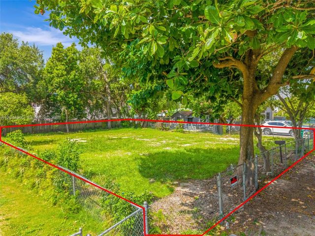 2 of 8 - 60 Ne 76th Street, Miami, FL