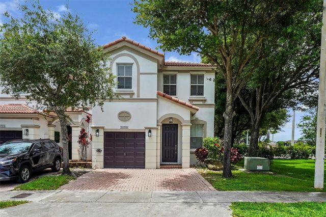 10709 Nw 81st Lane, Doral