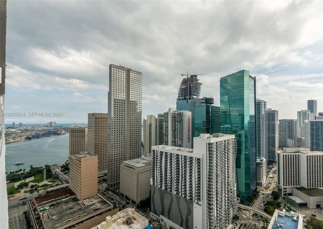 5 of 85 - 151 Se 1st Street #807, Miami, FL
