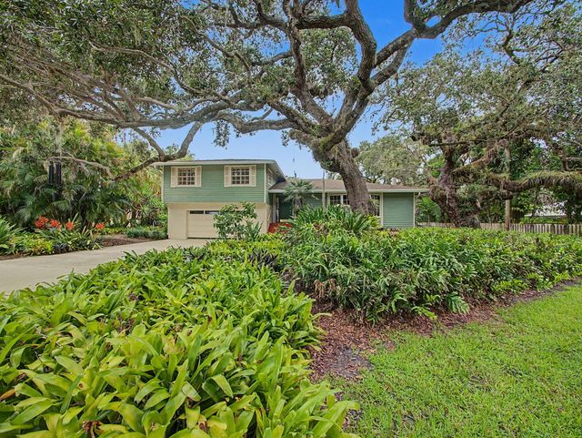 2 of 48 - 14 Emarita Way, Sewalls Point, FL
