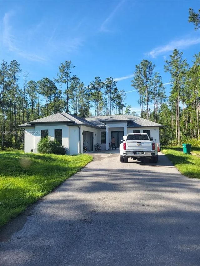 2 of 5 - 4276 12th Avenue, Naples, FL