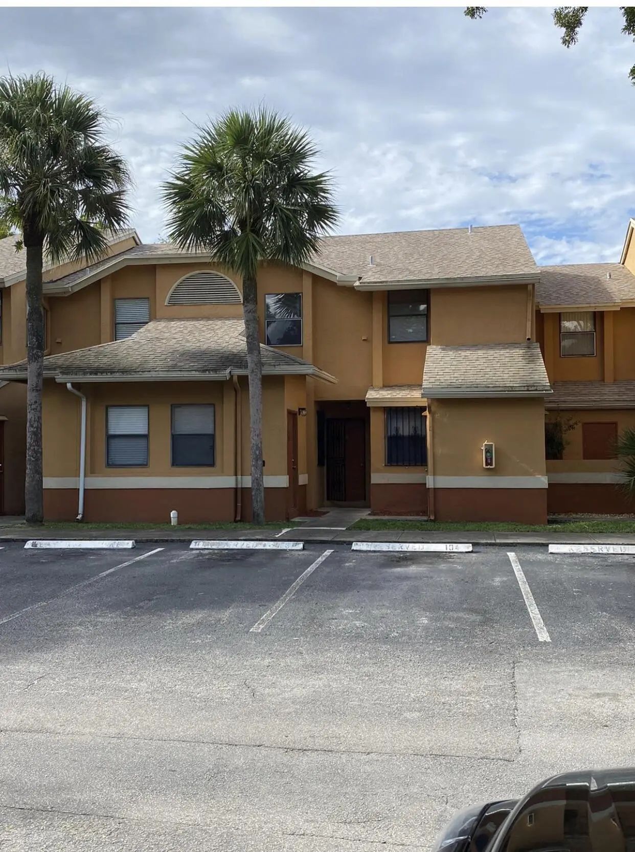 2531 Nw 56th Avenue #2-18, Lauderhill