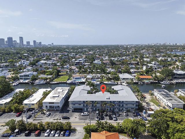 2 of 32 - 1535 Se 15th Street #206, Fort Lauderdale, FL