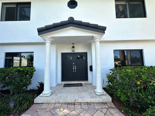 2 of 40 - 2445 Se 8th Street, Pompano Beach, FL