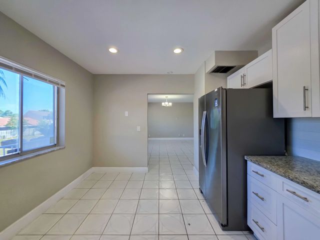 5 of 26 - 6289 Lear Drive #203, Lake Worth, FL