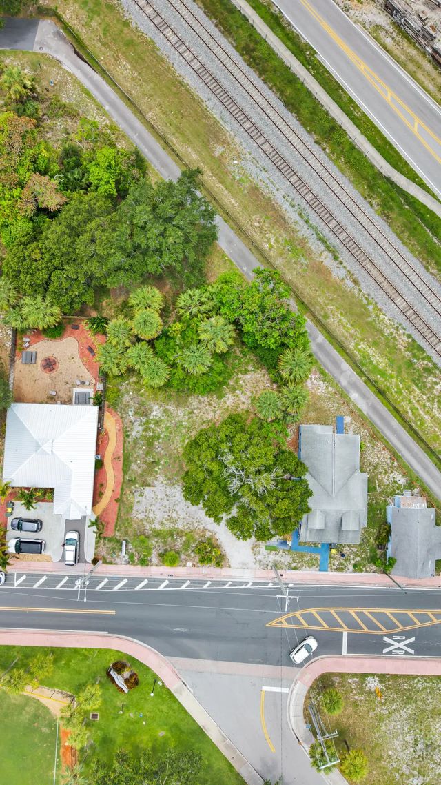 2 of 5 - 312 Se M.l.k. Jr Boulevard, Stuart, FL