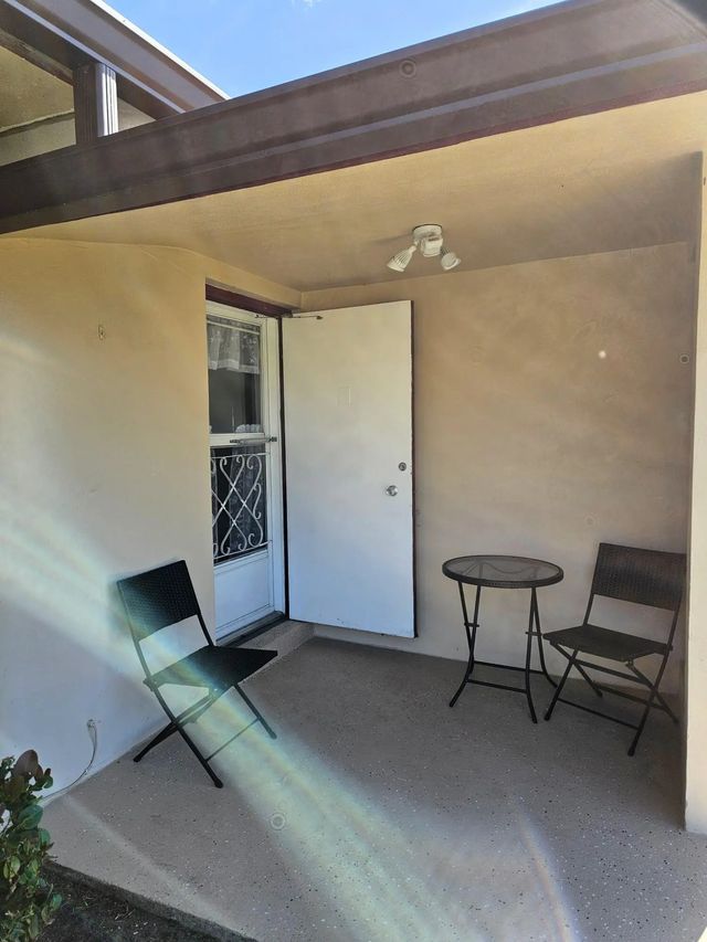 2 of 27 - 2950 Crosley Drive E #c, West Palm Beach, FL