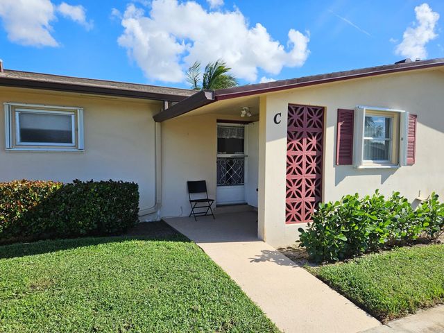 3 of 27 - 2950 Crosley Drive E #c, West Palm Beach, FL