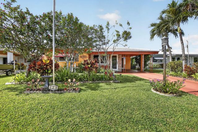 2 of 39 - 220 Nw 48th Street, Oakland Park, FL