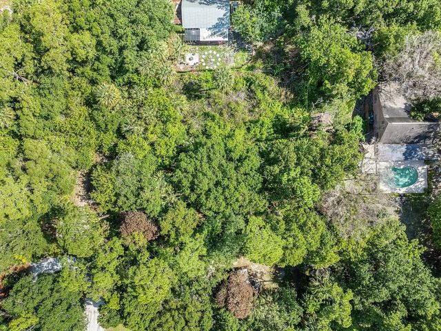 4 of 6 - 564 30th Avenue Sw, Vero Beach, FL