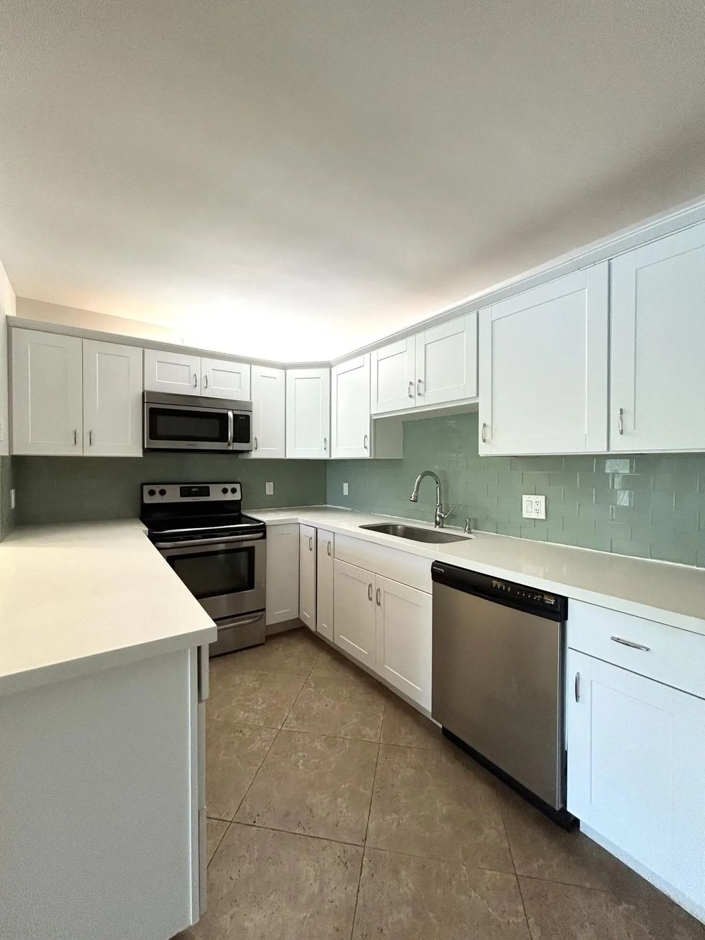 13830 Oneida Drive #g1, Delray Beach