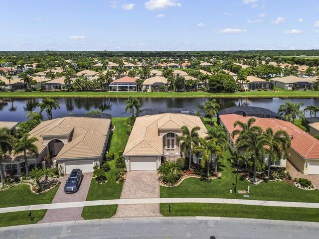 10540 Whitewind Circle, Boynton Beach
