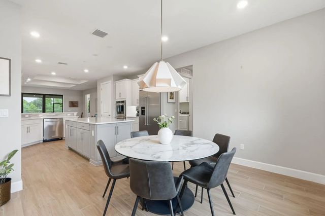 4 of 90 - 208 Sonoma Isles Circle, Jupiter, FL