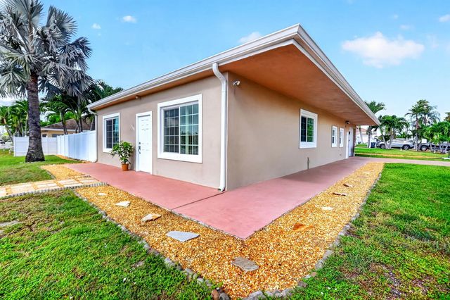 3 of 40 - 6901 S Congress Avenue, Lake Worth, FL