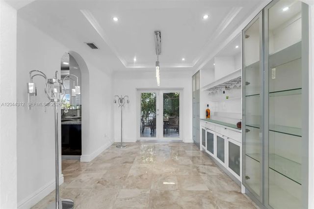 5 of 43 - 15262 Sw 11th Street, Miami, FL