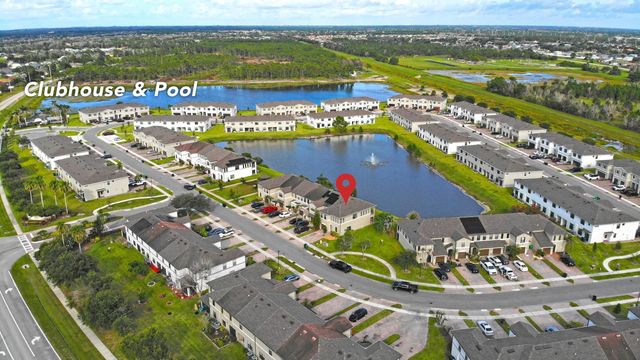 3 of 47 - 5021 Nw Coventry Circle, Port St. Lucie, FL