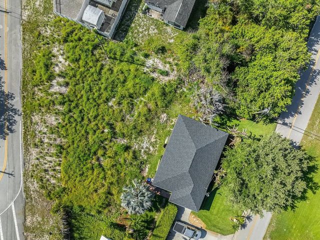 4 of 6 - 1325 2nd Road Sw, Vero Beach, FL