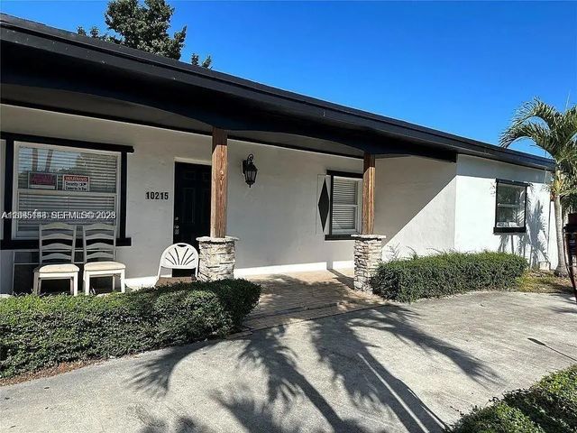 2 of 3 - 10215 Sw 171st Street, Miami, FL