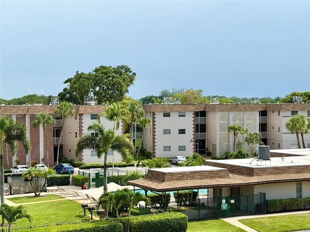 3 of 23 - 8101 Sw 24th Court #405, Davie, FL