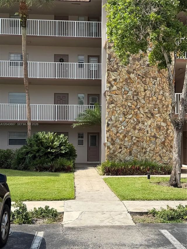 4 of 23 - 8101 Sw 24th Court #405, Davie, FL