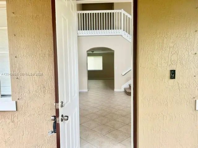 2 of 40 - 946 Nw 206th Street, Miami Gardens, FL