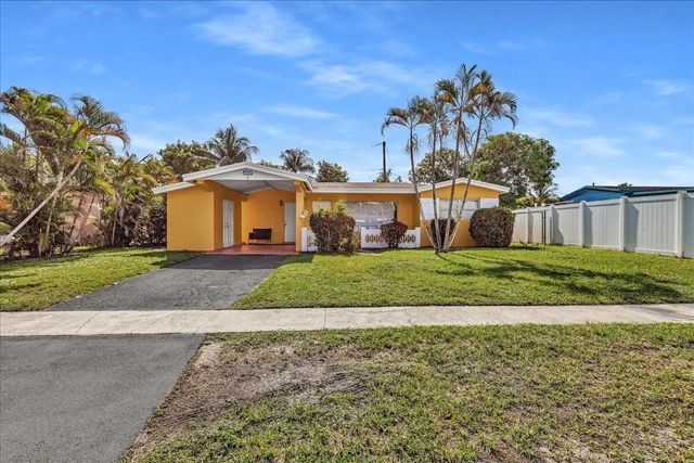 2 of 35 - 3560 Nw 34th Way, Lauderdale Lakes, FL