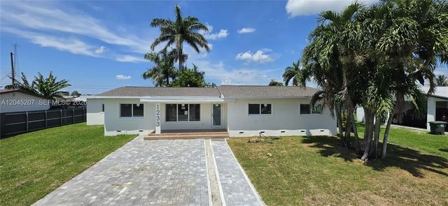 2 of 26 - 1233 Sw Avenue C Place, Belle Glade, FL