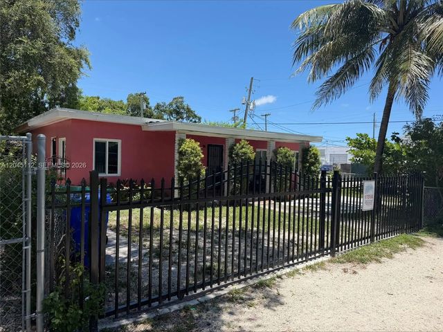 2 of 4 - 157 Ne 64th Terrace, Miami, FL