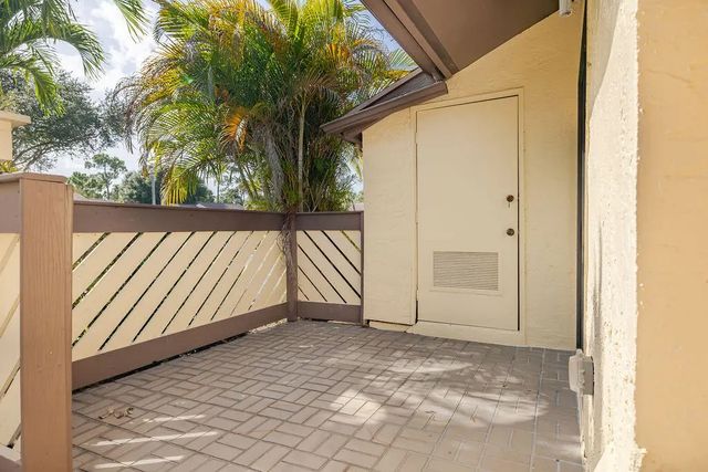 5 of 45 - 191 Mastic Tree Court, Royal Palm Beach, FL