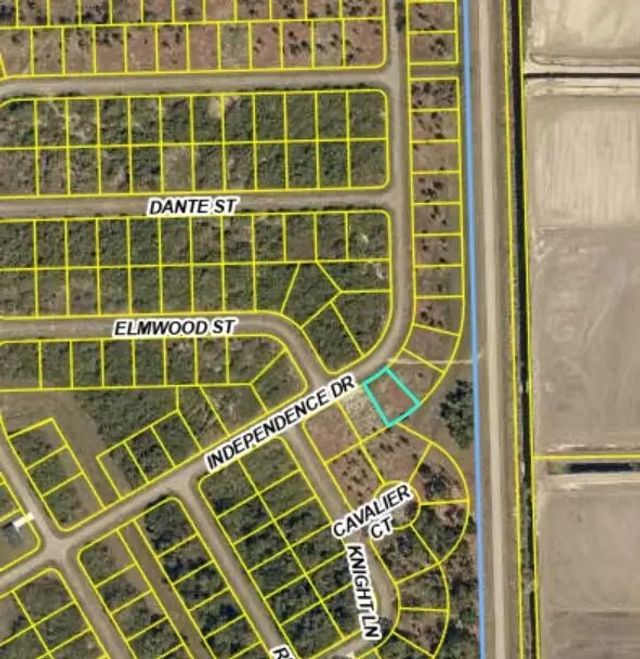 3 of 4 - 523 Independence Drive, LaBelle, FL