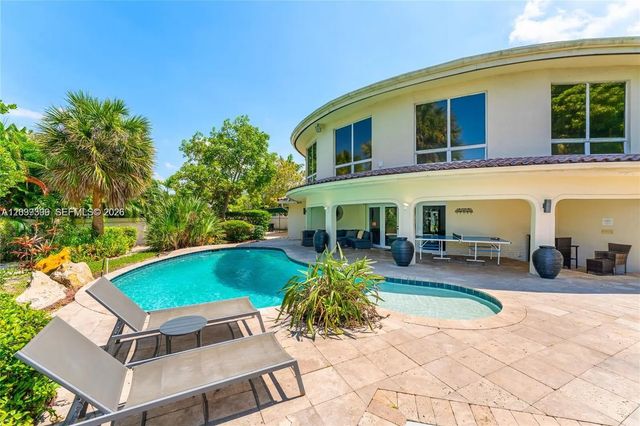2 of 41 - 1809 Coral Gardens Drive, Wilton Manors, FL