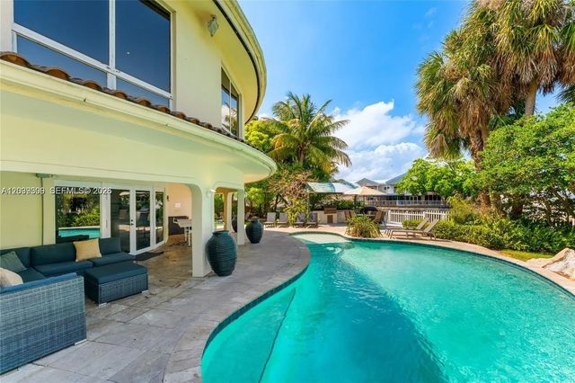 3 of 41 - 1809 Coral Gardens Drive, Wilton Manors, FL