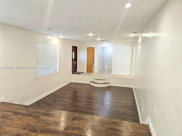 3 of 31 - 10521 Sw 125th Street, Miami, FL