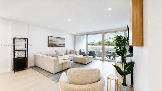 3 of 22 - 177 Ocean Lane Drive #213, Key Biscayne, FL