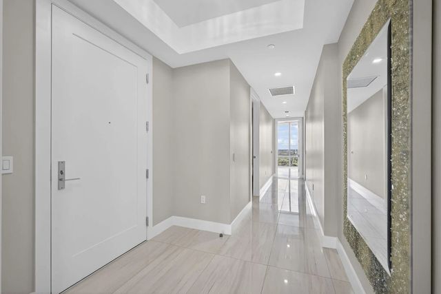 4 of 29 - 3 Water Club Way #1801, North Palm Beach, FL