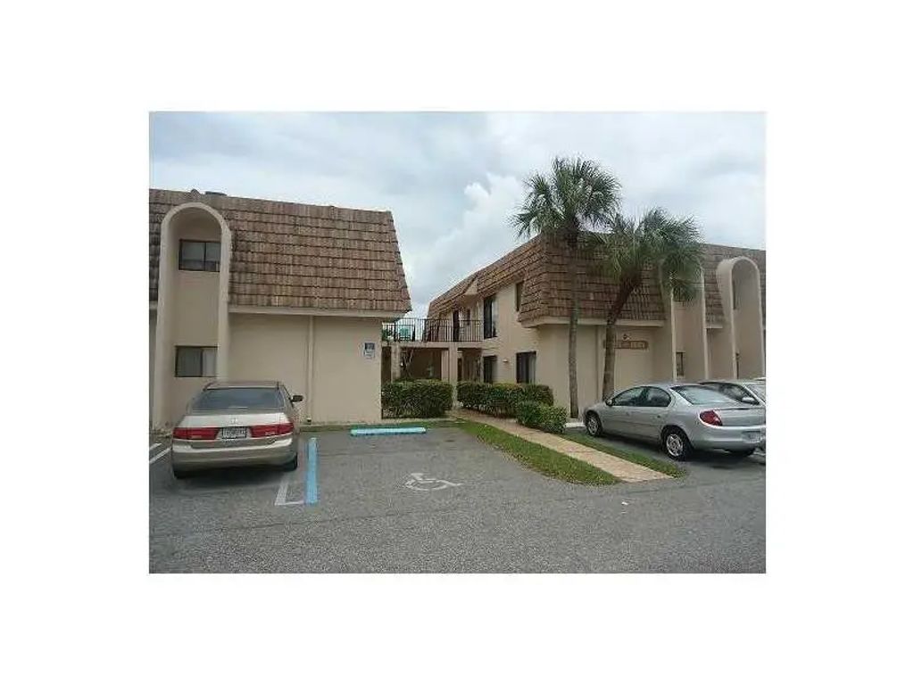 10914 Royal Palm Boulevard #10914, Coral Springs