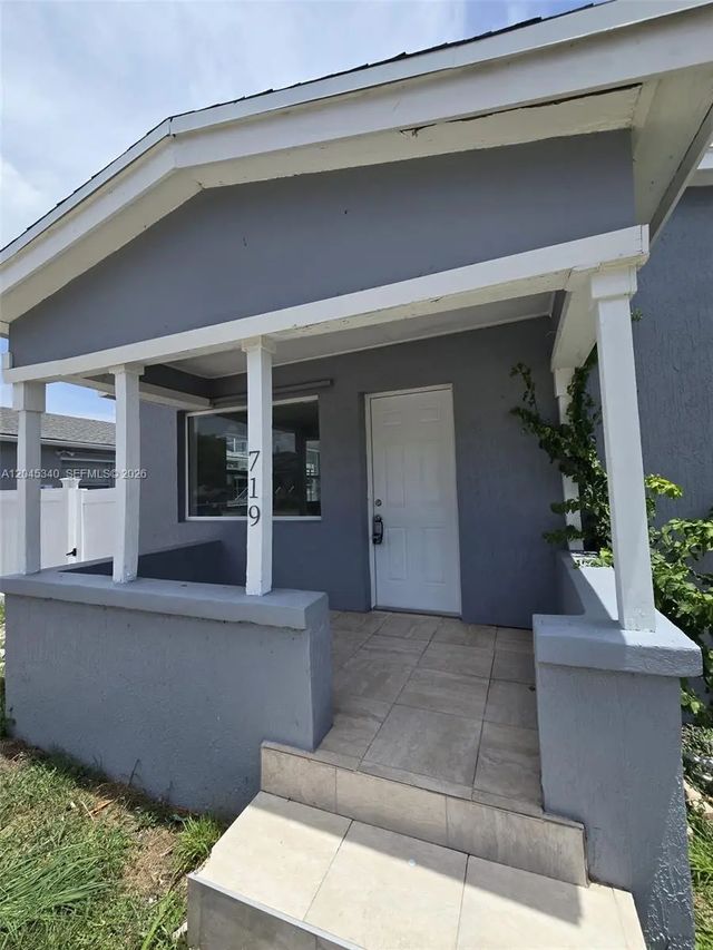 2 of 26 - 719 21st Street, West Palm Beach, FL