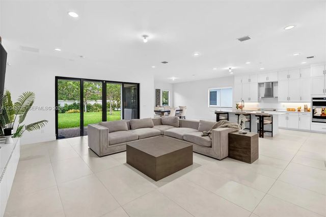 4 of 43 - 4550 Sw 178th Avenue, Miramar, FL