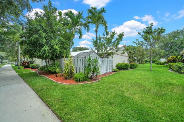 2 of 25 - 8850 Ranta Court #d, Boynton Beach, FL