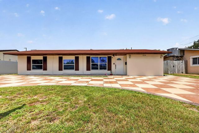 2220 N 47th Avenue, Hollywood