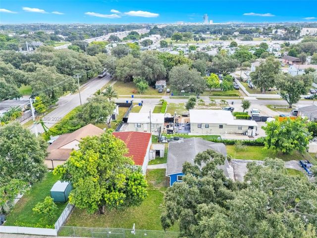 2 of 43 - 6145 Hayes Street, Hollywood, FL